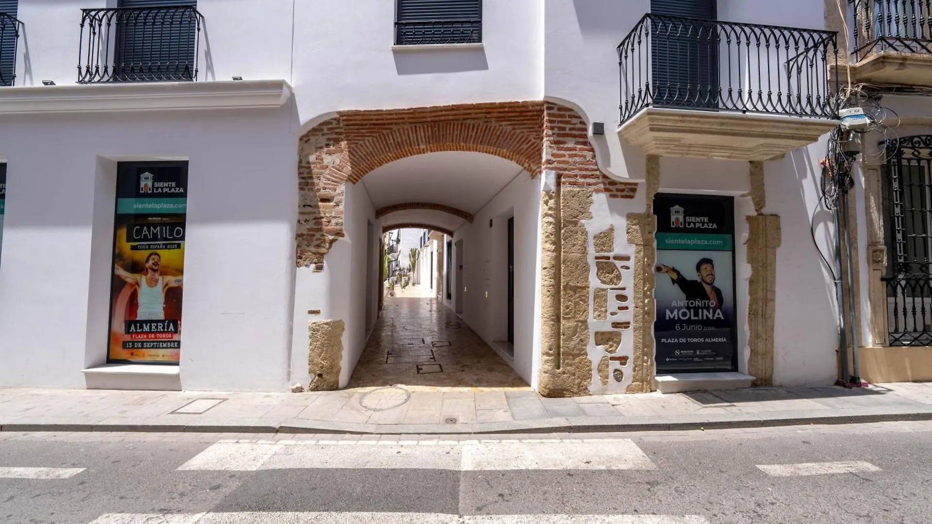 Moott Homes Suites Arco De Braulio Duplex 8 Αλμερία