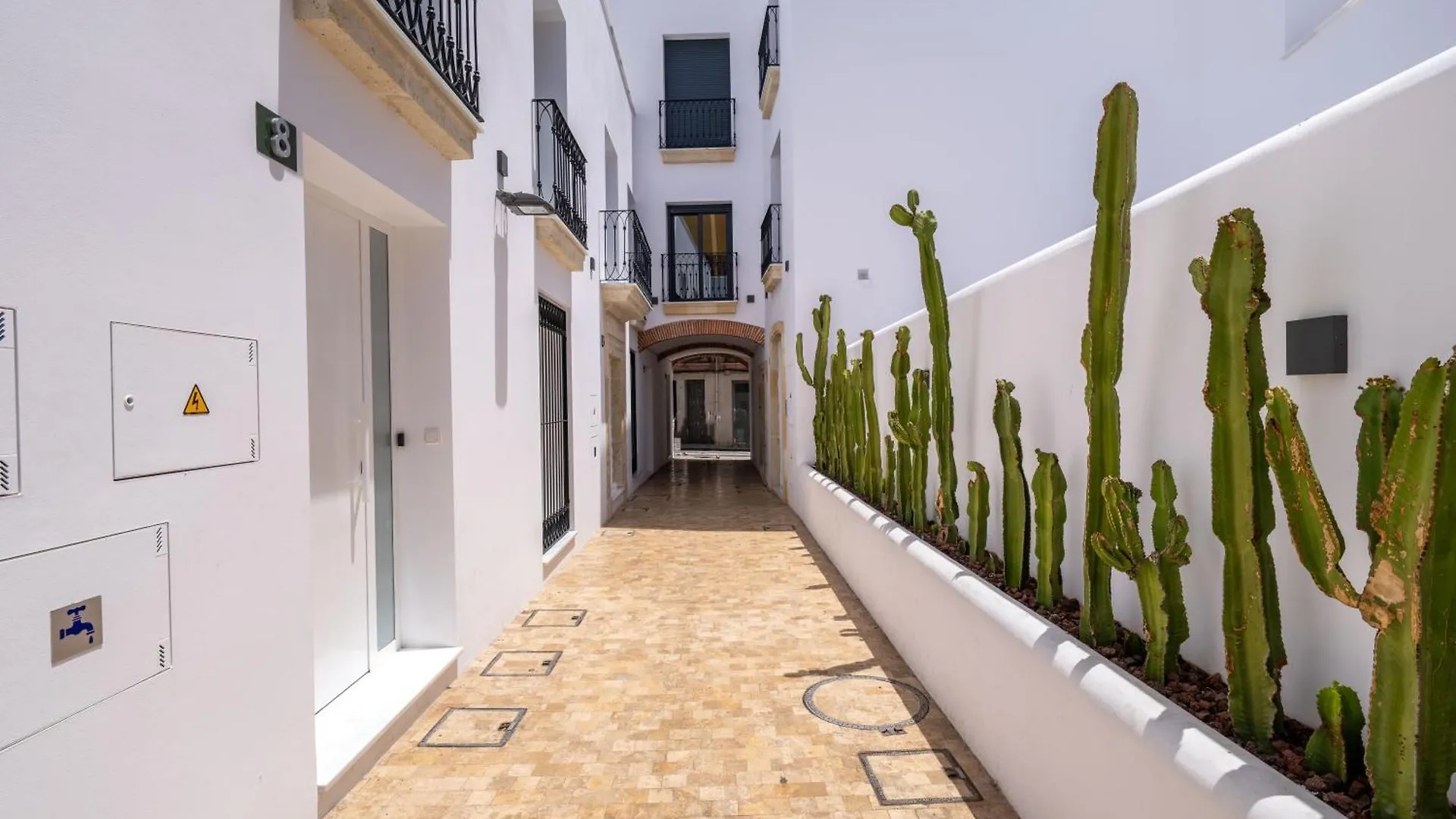Διαμέρισμα Moott Homes Suites Arco De Braulio Duplex 8 Αλμερία