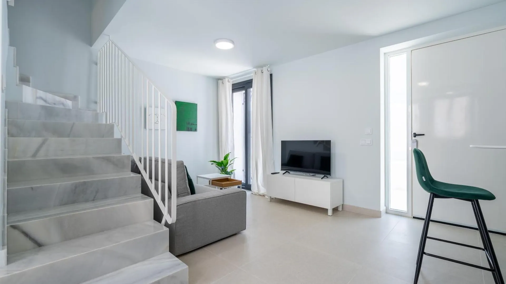 Moott Homes Suites Arco De Braulio Duplex 8 Almería
