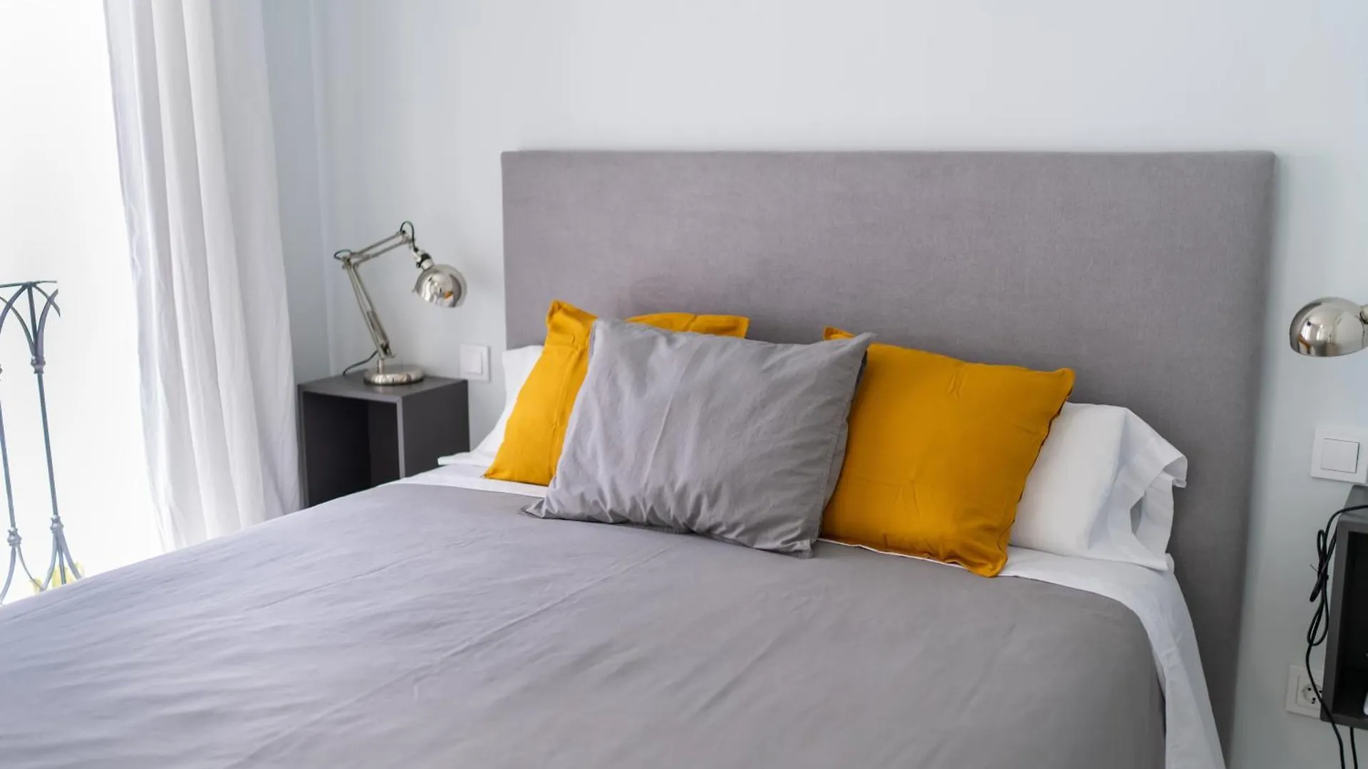 Daire Moott Homes Suites Arco De Braulio Duplex 8 Almería